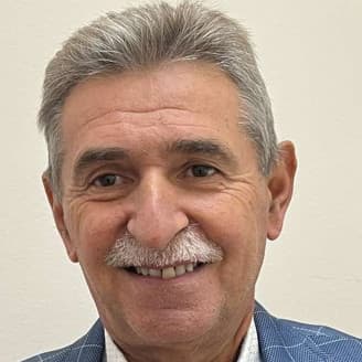 Prof. Enver Çesko